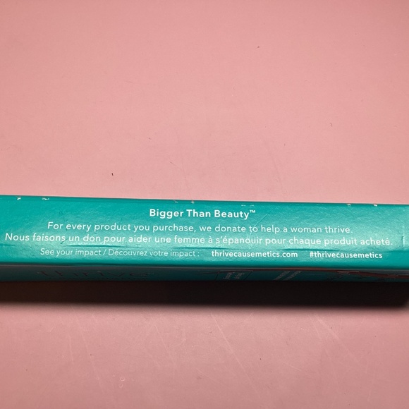 Thrive Causemetics Brilliant Eye Brightener In Muna Mauve Taupe Shimmer 1.4g - Picture 4 of 5